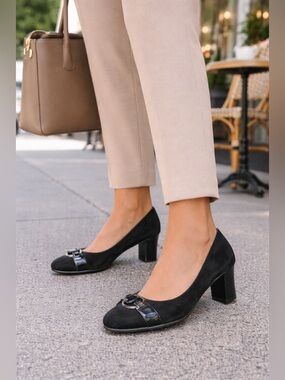 Anne Klein iFlex Black Block Heel Pumps 8.5 Comfort Work Office Classic